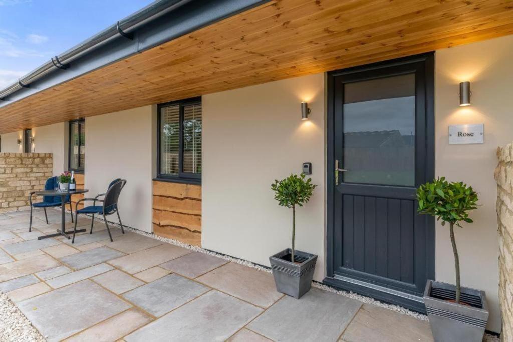 Rose Barn - Luxury Barn Accommodation In The Cotswolds Gretton  Eksteriør billede